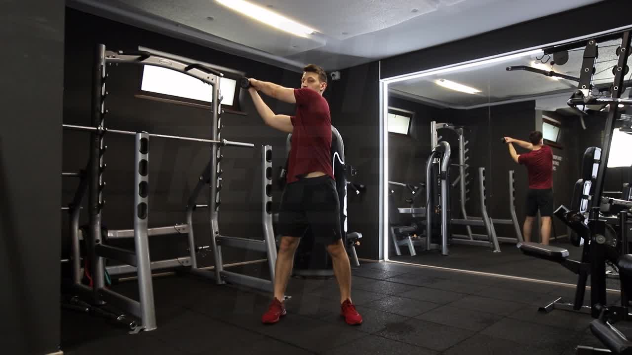 Standing Rotational Chop