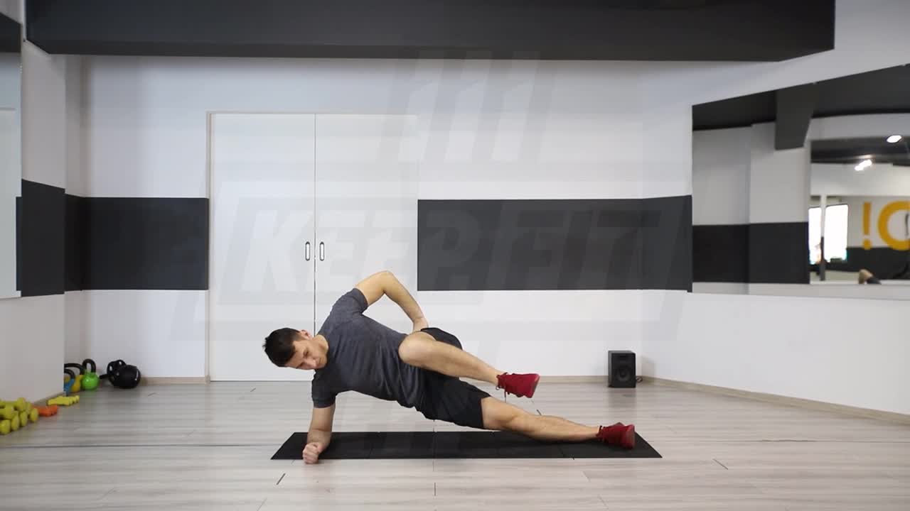 Side Plank With Knee Tuck