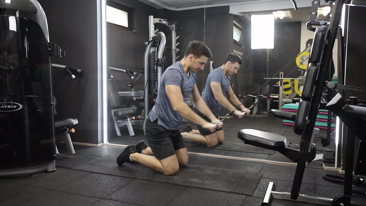 Lat Pulldown