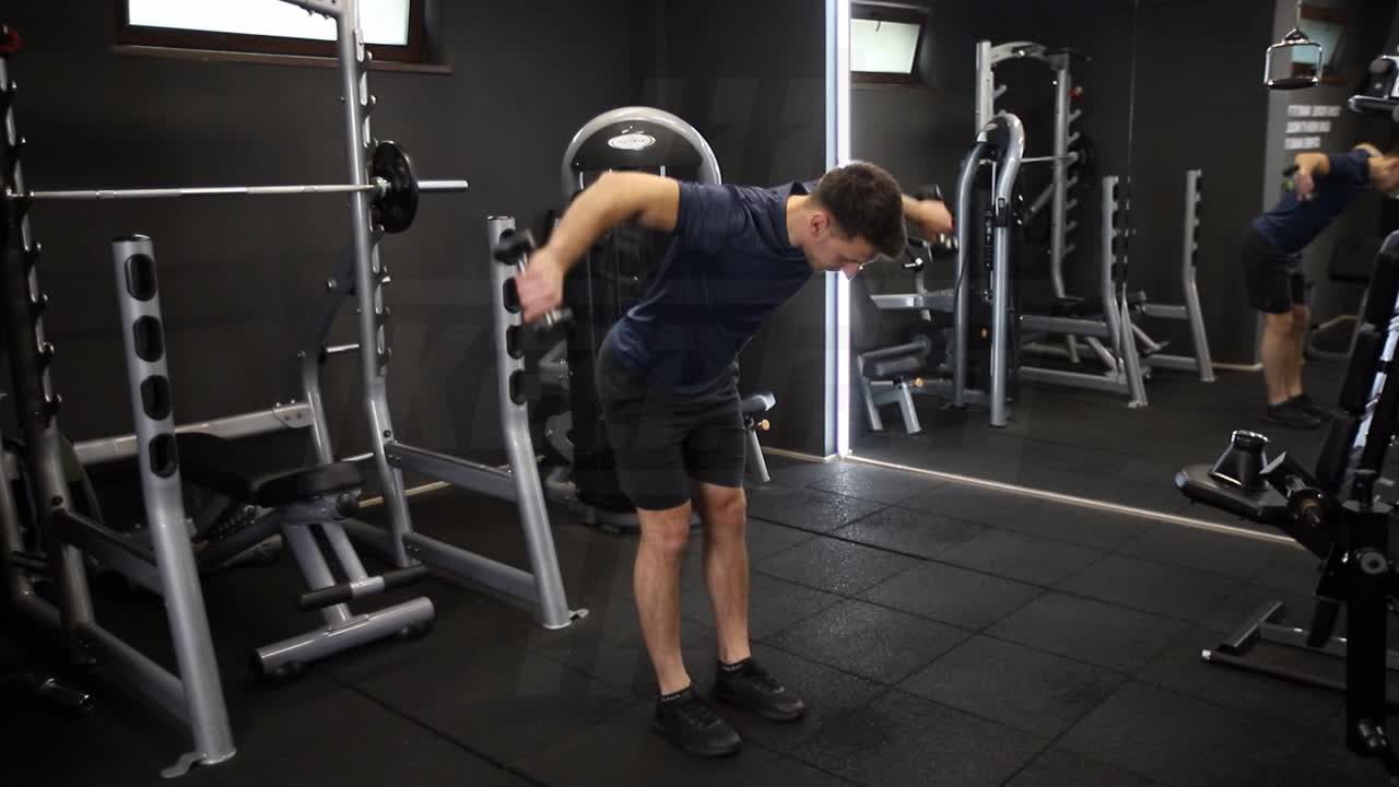 Overhand-Grip Rear Lateral Raise