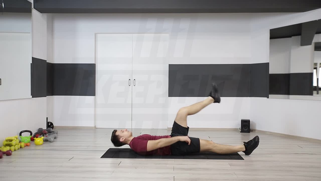 Resisted Single-Leg Stretch