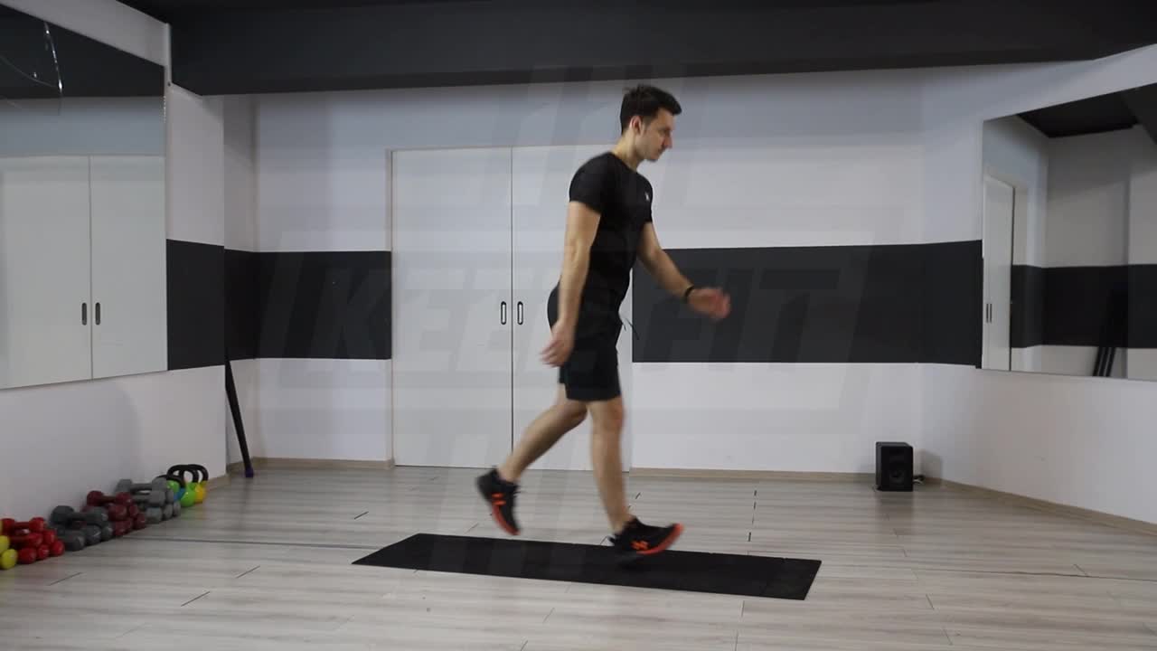 Alternating Jump Lunge
