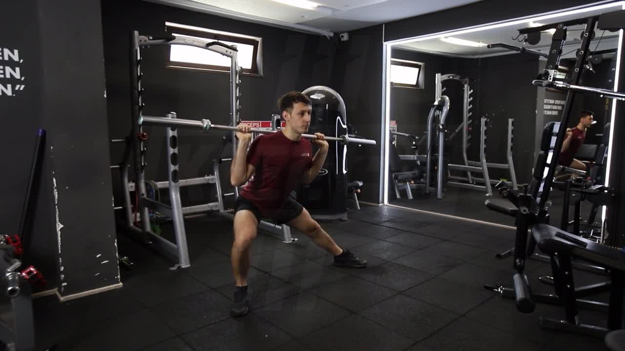 Barbell Lateral Lunge