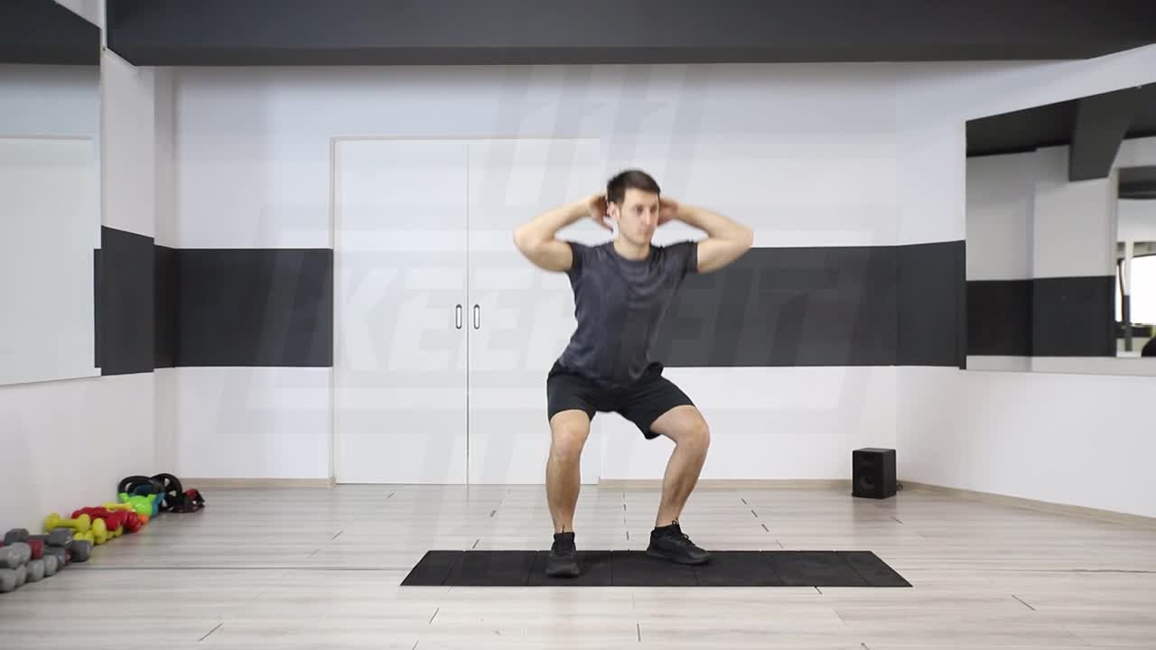 Prisoner Squat