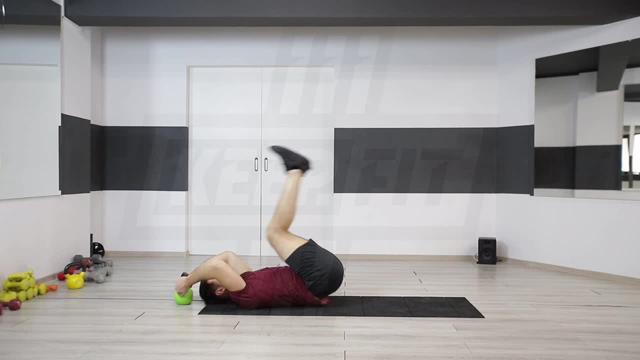Reverse Curl-Up