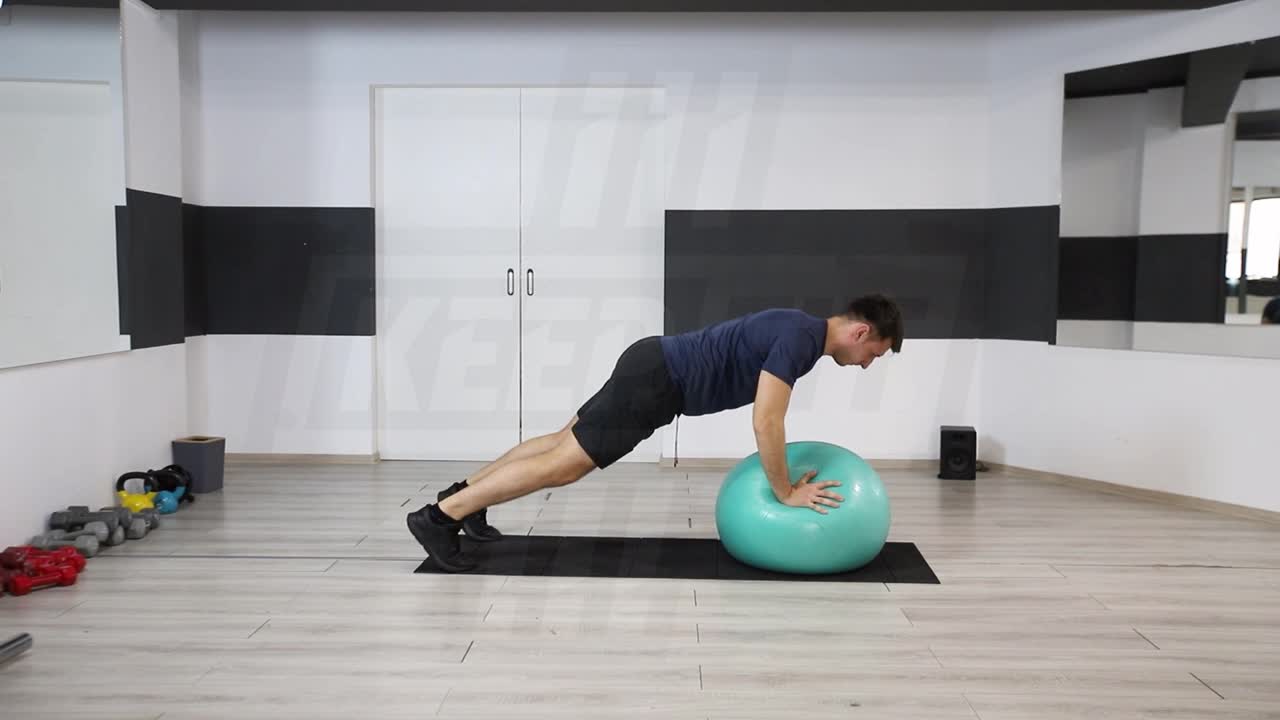 Swiss Ball Pushup