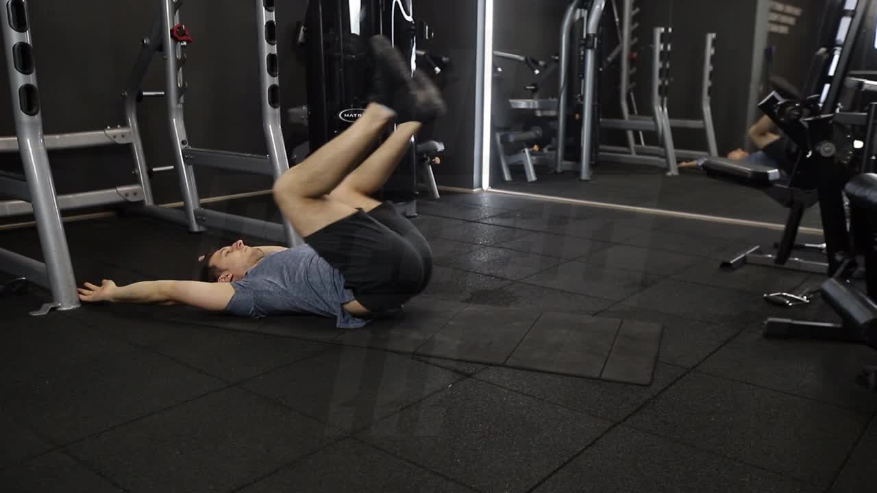 Open Knee Tucks