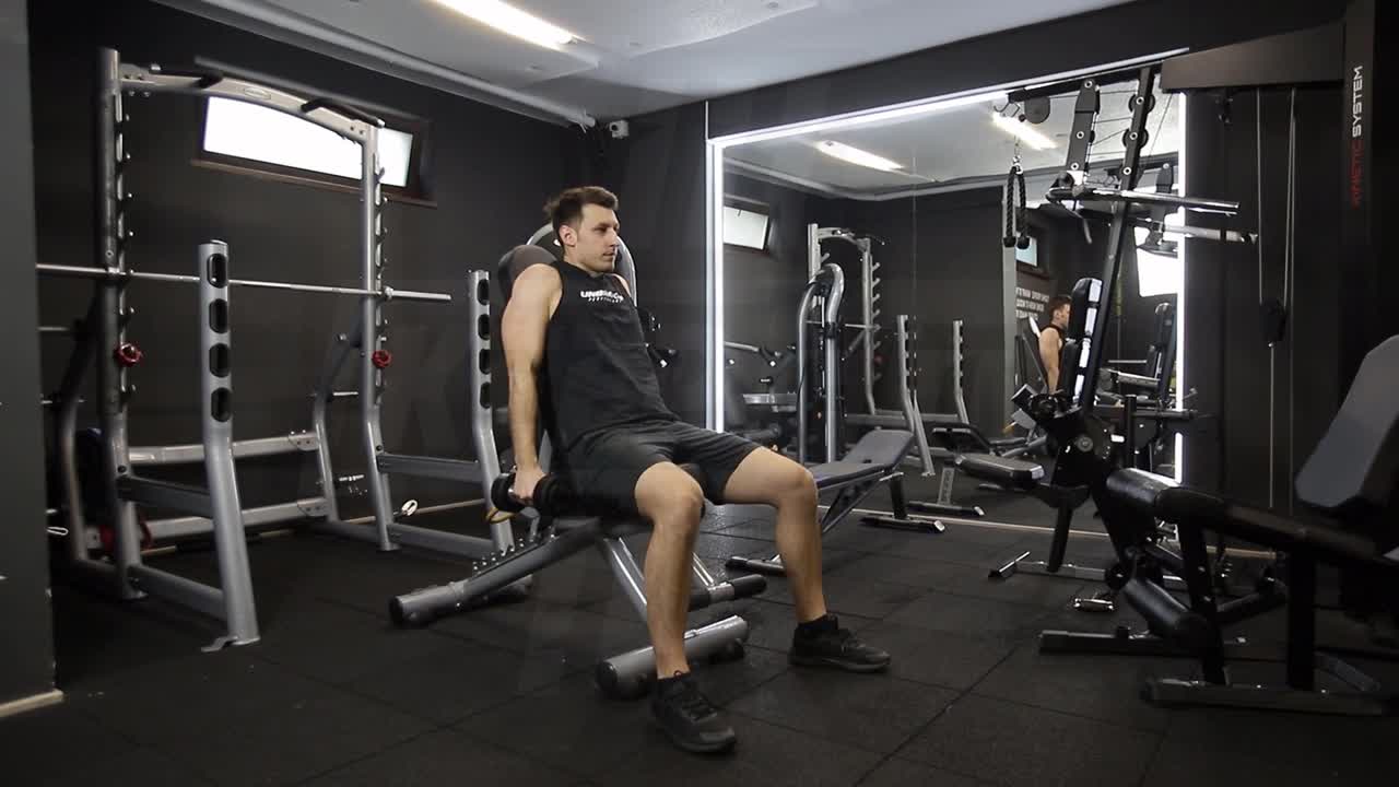 Incline Dumbbell Shrug