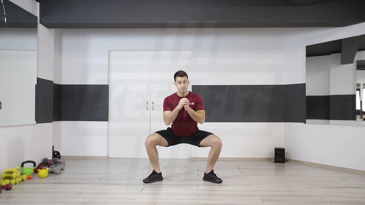 Plie Squat